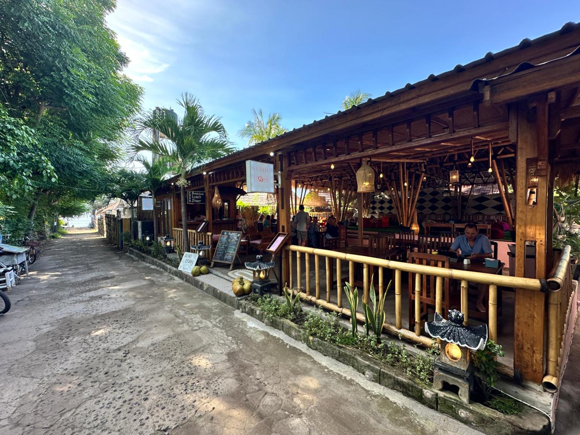 Sunny Rose Bungalows Gili Air - Adults Only ภายนอก รูปภาพ