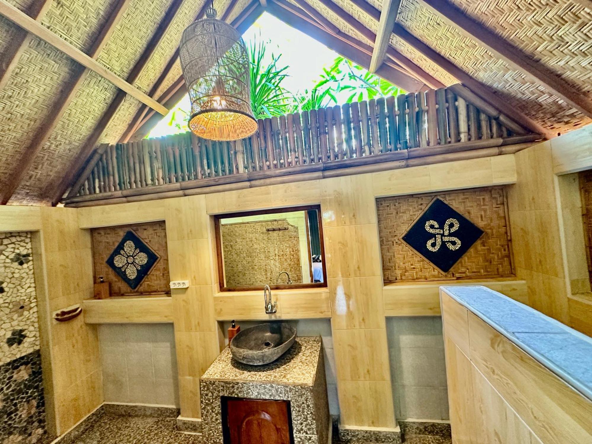 Sunny Rose Bungalows Gili Air - Adults Only ภายนอก รูปภาพ