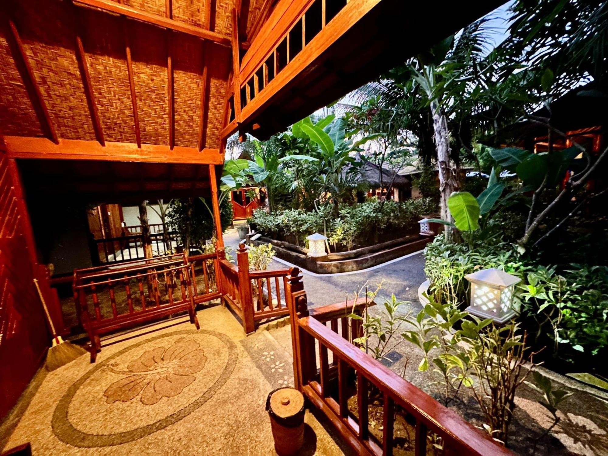 Sunny Rose Bungalows Gili Air - Adults Only ภายนอก รูปภาพ