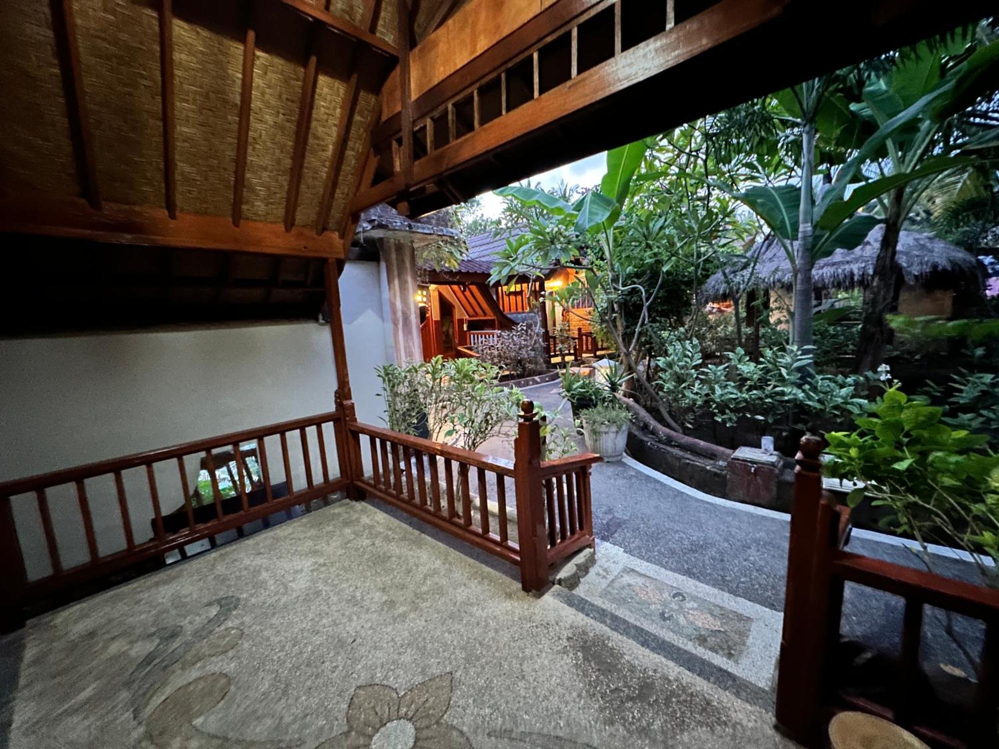 Sunny Rose Bungalows Gili Air - Adults Only ภายนอก รูปภาพ