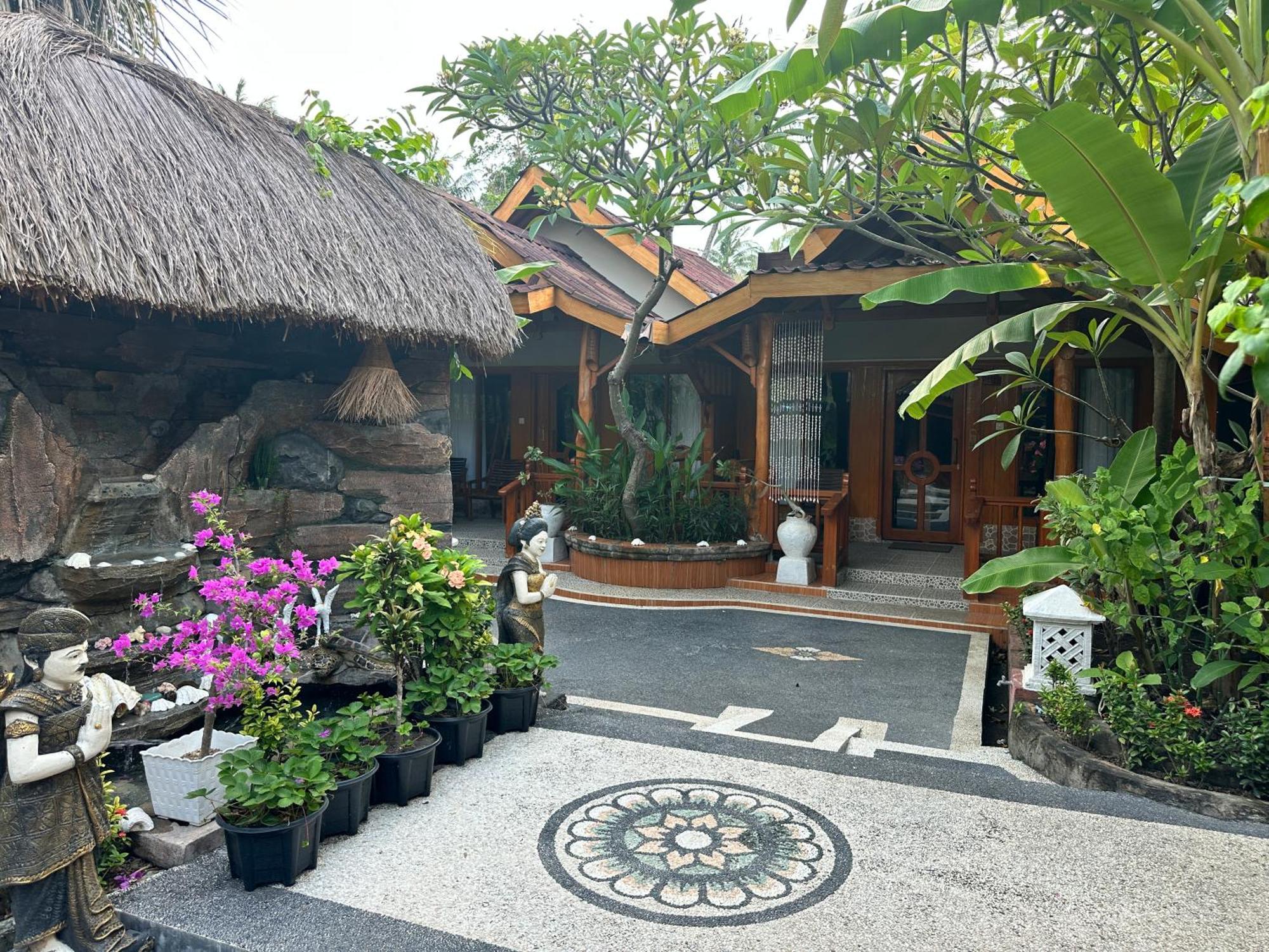 Sunny Rose Bungalows Gili Air - Adults Only ภายนอก รูปภาพ