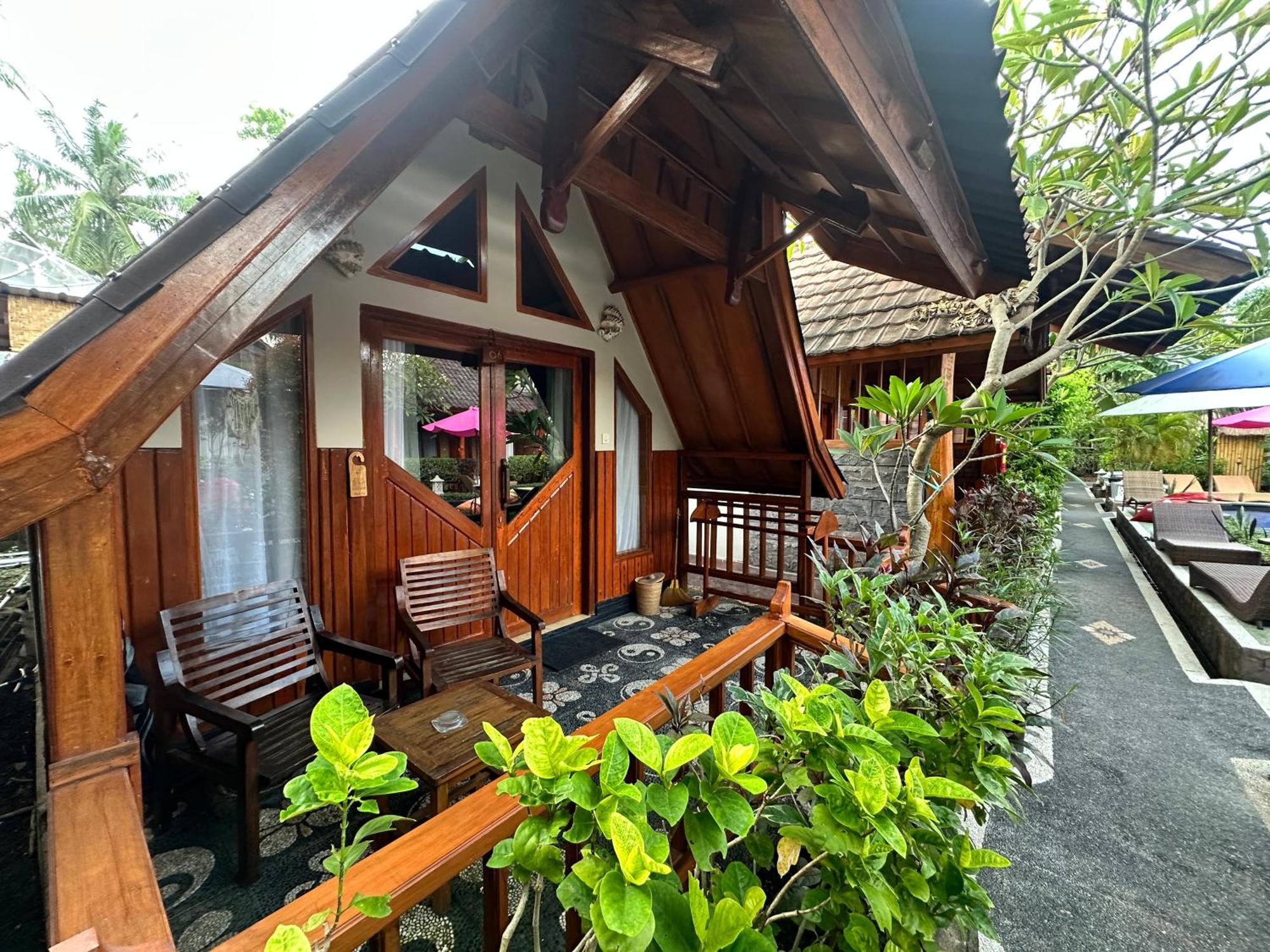 Sunny Rose Bungalows Gili Air - Adults Only ภายนอก รูปภาพ